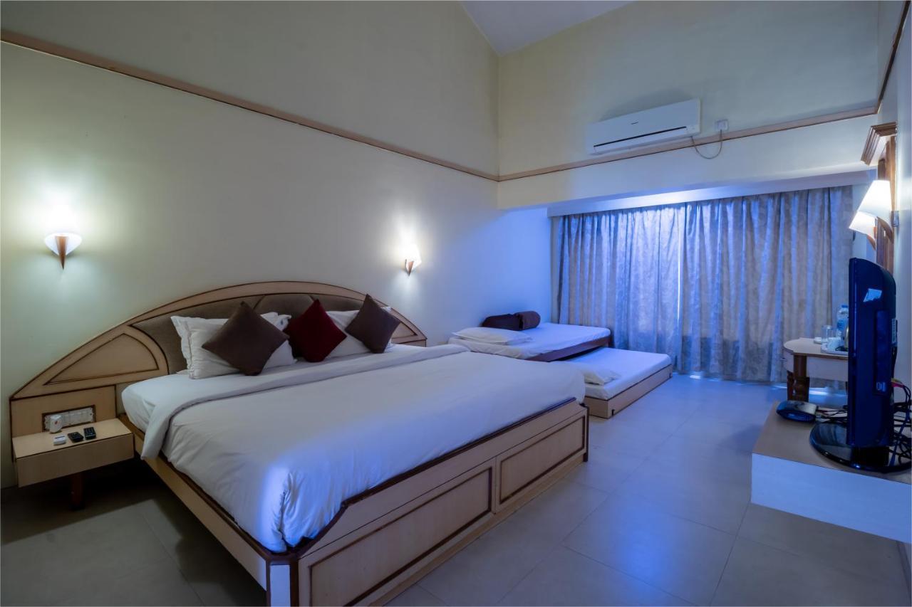 Aveda Blue Country Resort Panchgani Exteriér fotografie