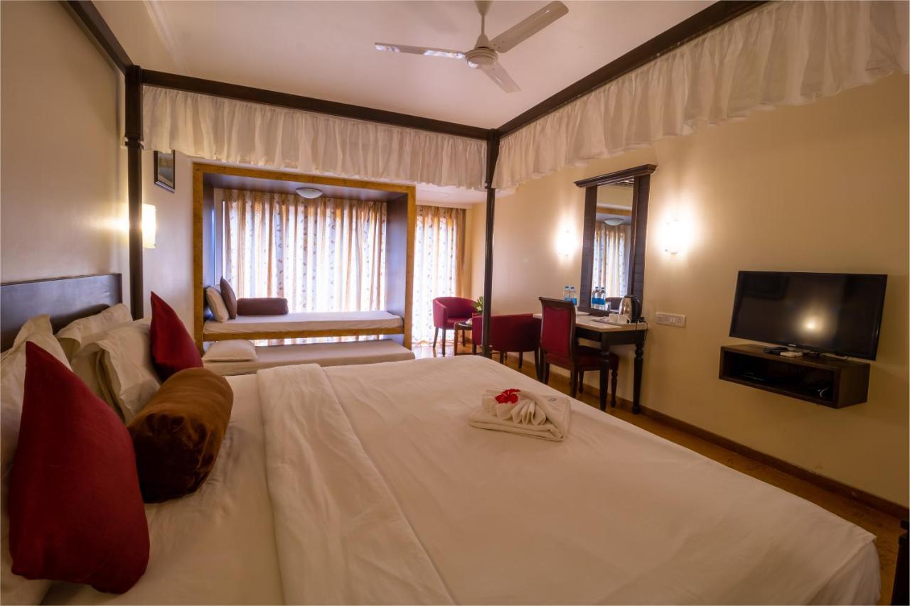 Aveda Blue Country Resort Panchgani Exteriér fotografie
